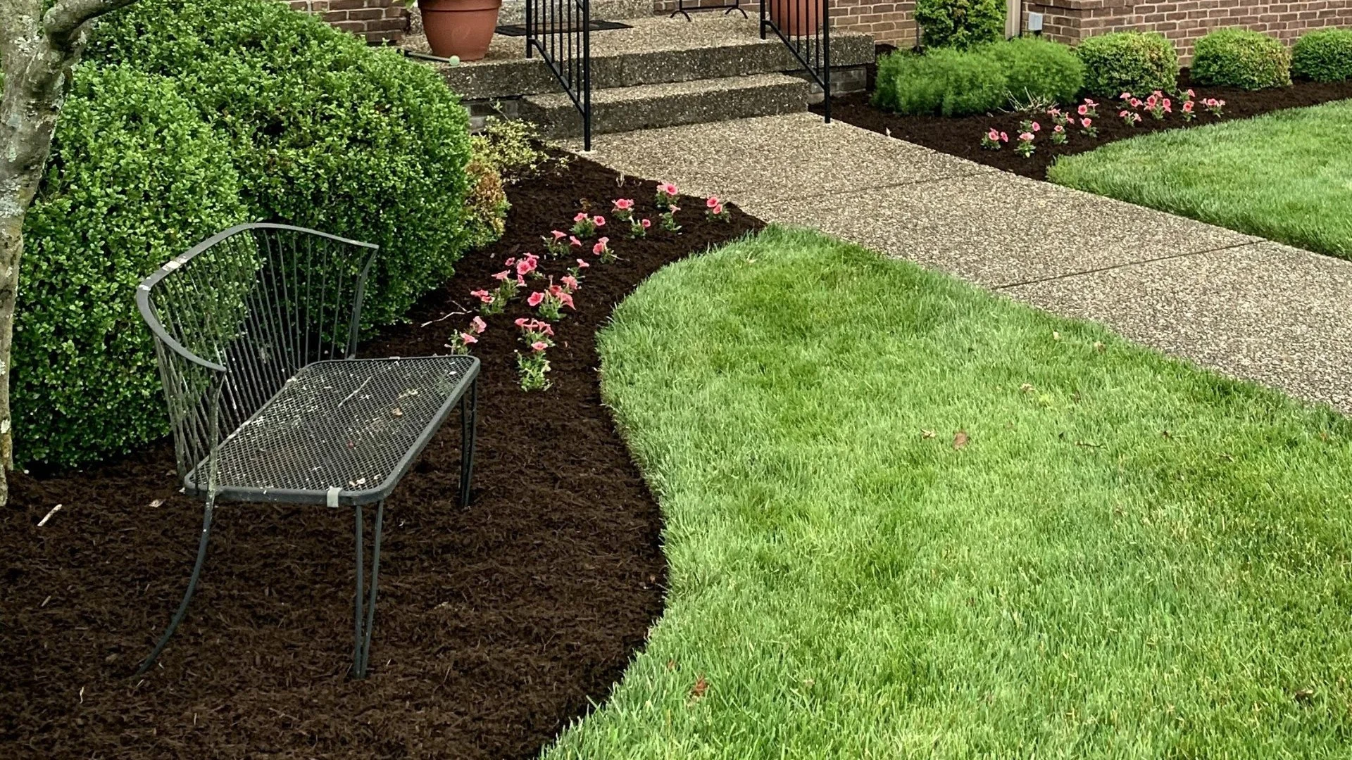 How Much Mulch You Add to Your Landscape Matters!